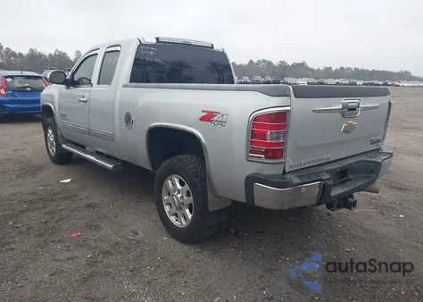 2011 Chevrolet Silverado 2500Hd Ltz z USA, uszkodzony, nr VIN 1GC2KYC80BZ219381